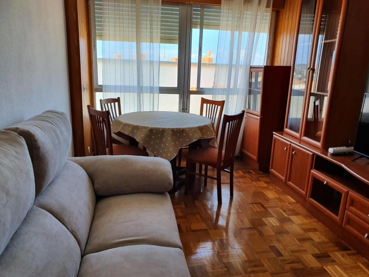Bonito Apartamento Cerca De Las Playas Santander Bagian luar foto