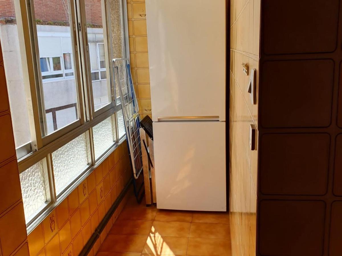 Bonito Apartamento Cerca De Las Playas Santander Bagian luar foto